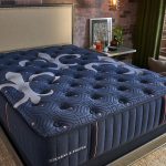 Stearns & Foster Lux Estate 14.5" Ultra Firm Tight Top King Mattress — photo 10